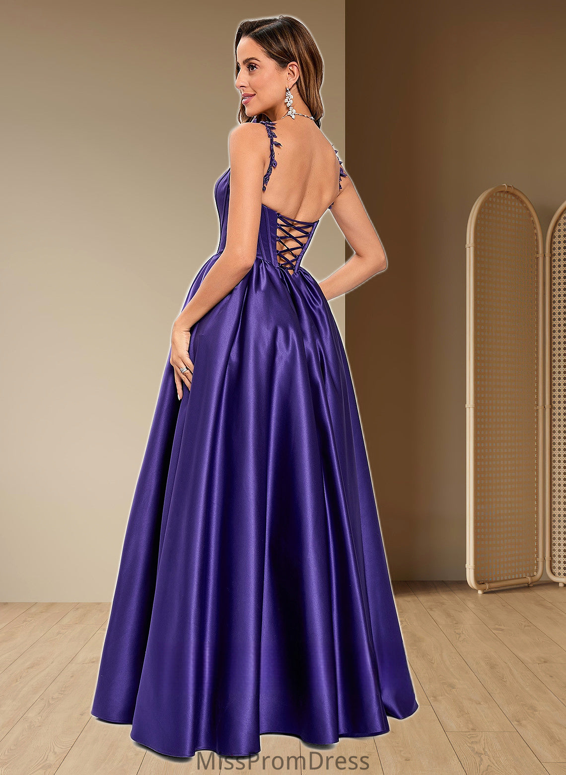 Saniyah Ball-Gown/Princess Scoop Floor-Length Satin Prom Dresses With Appliques Lace Beading HMP0025865