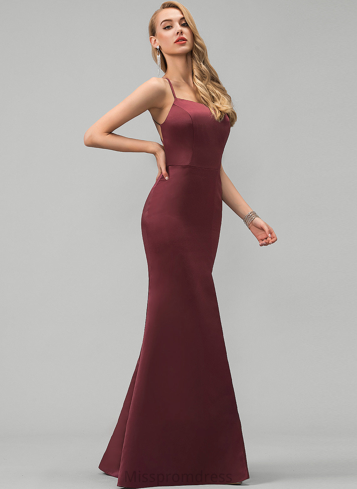 Neckline Sheath/Column Satin Prom Dresses Front Split Floor-Length With Square Lucinda