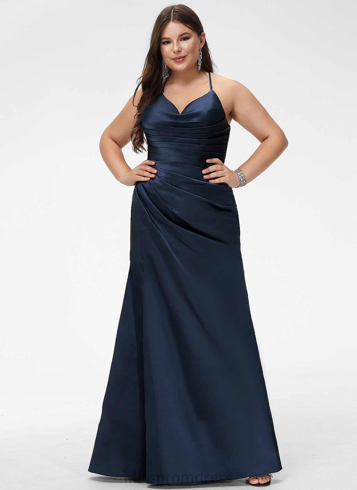 Sheath/Column Prom Dresses Pleated With Makenna Satin Floor-Length V-neck